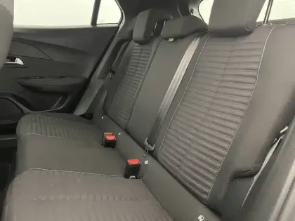 Photo 14 Peugeot 2008  PureTech 100 S&S BVM6