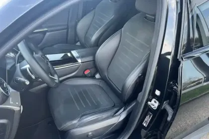 Photo 31 Mercedes GLC  Coupe 300 de 9G-Tronic 4Matic