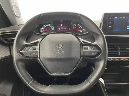 Photo 22 Peugeot 2008  PureTech 100 S&S BVM6