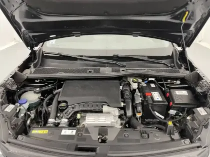 Photo 20 Peugeot 2008  PureTech 100 S&S BVM6
