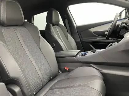 Photo 26 Peugeot 3008  Hybrid4 300 e-EAT8