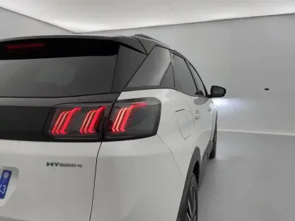 Photo 30 Peugeot 3008  Hybrid4 300 e-EAT8