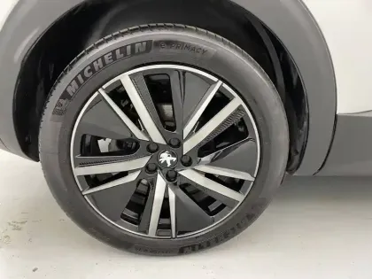Photo 18 Peugeot 3008  Hybrid4 300 e-EAT8