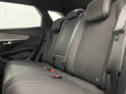 Photo 14 Peugeot 3008  Hybrid4 300 e-EAT8