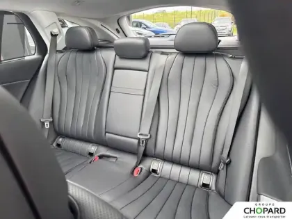 Photo 18 Mercedes Classe E  Break 300 de Hybrid EQ 9G-Tronic 4MATIC