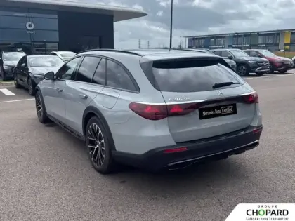 Photo 33 Mercedes Classe E  Break 300 de Hybrid EQ 9G-Tronic 4MATIC