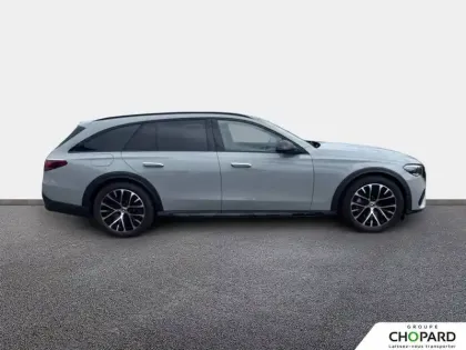 Photo 8 Mercedes Classe E  Break 300 de Hybrid EQ 9G-Tronic 4MATIC