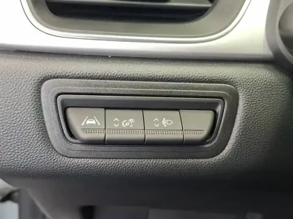 Photo 33 Renault Captur  TCe 140 - 21