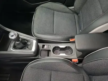 Photo 21 Renault Captur  TCe 140 - 21