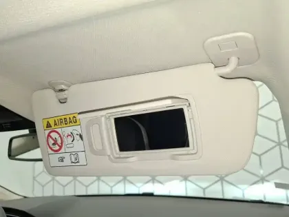 Photo 39 Renault Captur  TCe 140 - 21