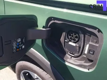 Photo 19 Ford Tourneo  Courier Electrique 136 ch Batterie 54 kWh