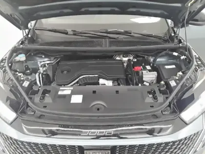 Photo 17 Peugeot 3008  Hybrid 145 e-DCS6