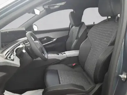 Photo 9 Peugeot 3008  Hybrid 145 e-DCS6