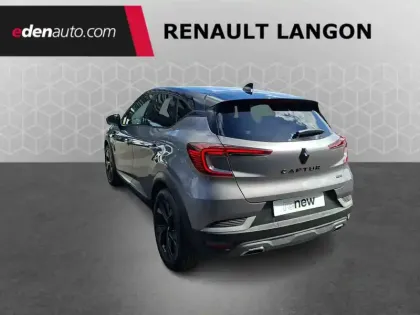 Photo 35 Renault Captur  E-Tech full hybrid 145