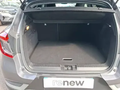 Photo 17 Renault Captur  E-Tech full hybrid 145
