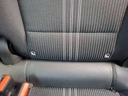 Photo 20 Renault Captur  E-Tech full hybrid 145