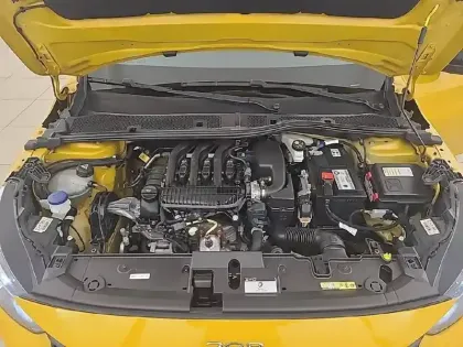Photo 58 Peugeot 208  PureTech 75 S&S BVM5