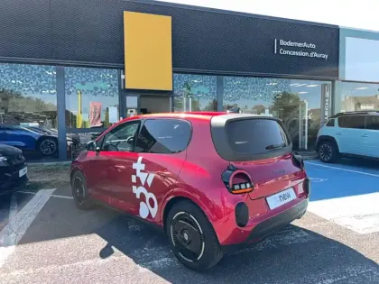 Photo 17 Renault Twingo  E-Tech Electrique 80 ch autonomie urbaine