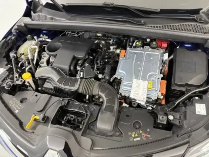 Photo 36 Renault Captur  E-Tech full hybrid 145