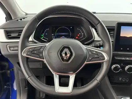 Photo 24 Renault Captur  E-Tech full hybrid 145