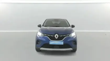 Photo 16 Renault Captur  E-Tech full hybrid 145
