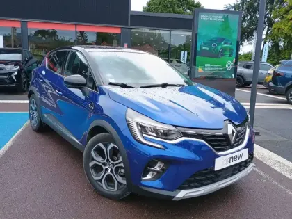 Photo 7 Renault Captur  E-Tech full hybrid 145