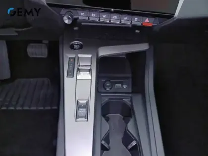 Photo 13 Peugeot 308  Hybrid 145 e-DCS6