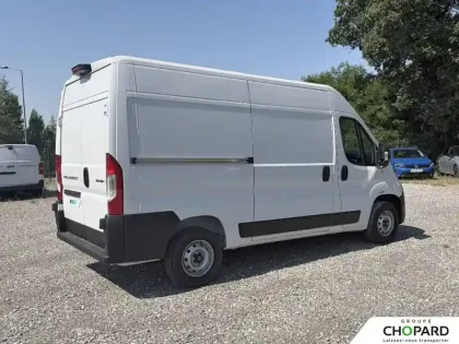Photo 25 Peugeot Boxer  FGN TOLE 3.3 T L2H2 140 S&S BVM6