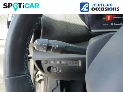 Photo 19 Citroën C4 e- 136 ch Automatique