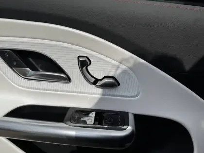 Photo 10 Mercedes CLA  250+ avec technologie EQ