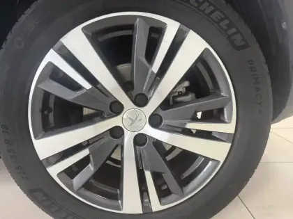 Photo 12 Peugeot 3008  PureTech 130ch S&S EAT8