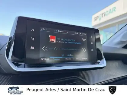 Photo 17 Peugeot 208  PureTech 75 S&S BVM5