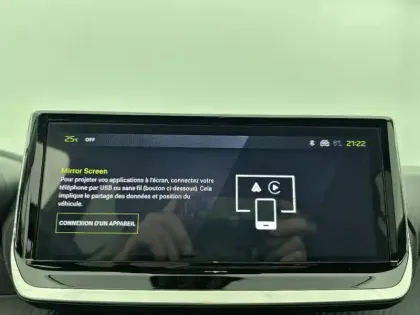 Photo 49 Peugeot 208  Hybrid 110 e-DCS6