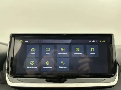 Photo 51 Peugeot 208  Hybrid 110 e-DCS6