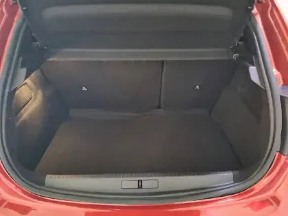 Photo 27 Peugeot 208  Hybrid 110 e-DCS6
