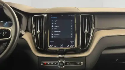 Photo 16 Volvo Xc60  T8 Twin Engine 303 ch + 87 ch Geartronic 8