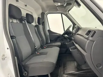 Photo 22 Renault Master  FGN TRAC F3500 L3H3 BLUE DCI 135