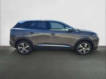 Photo 24 Peugeot 3008  Hybrid 136 e-DCS6