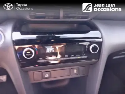 Photo 13 Toyota Yaris  Cross Hybride 116h AWD-i