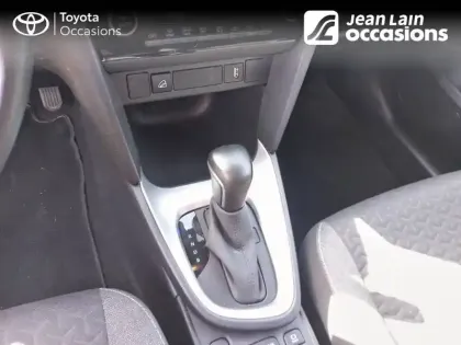 Photo 12 Toyota Yaris  Cross Hybride 116h AWD-i