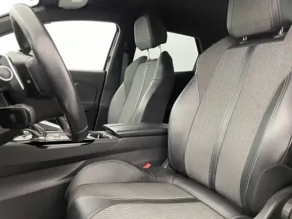 Photo 13 Peugeot 3008  Hybrid4 300 e-EAT8