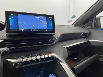 Photo 27 Peugeot 3008  Hybrid4 300 e-EAT8