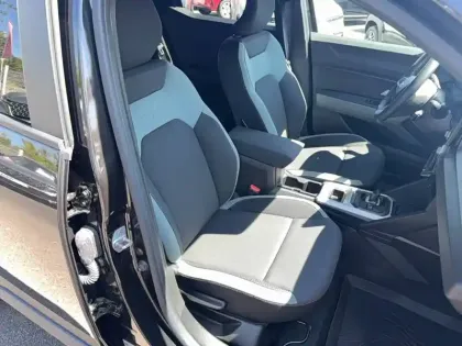 Photo 29 Dacia Duster  Hybrid 140