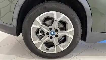 Photo 16 BMW X1 i xDrive30