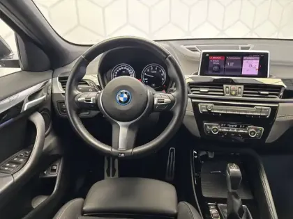 Photo 8 BMW X2  xDrive 25e 220 ch BVA6