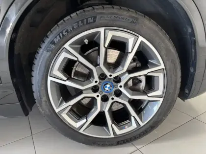 Photo 16 BMW X2  xDrive 25e 220 ch BVA6