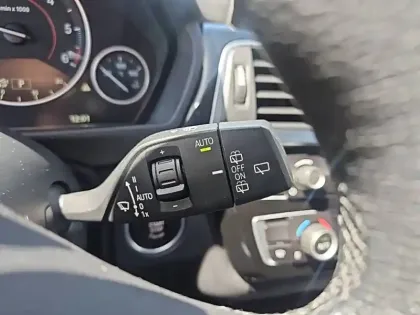 Photo 19 BMW Serie 3 Touring 318d 150 ch BVA8
