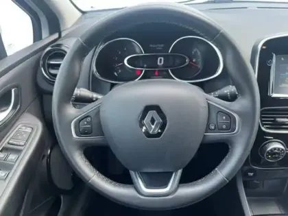 Photo 10 Renault Clio  dCi 110 Energy
