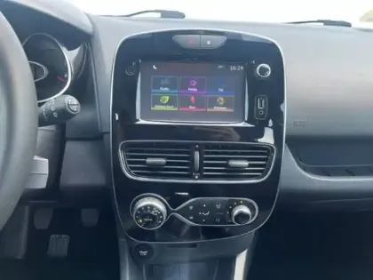 Photo 6 Renault Clio  dCi 110 Energy