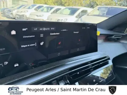 Photo 20 Peugeot 3008  Hybrid 145 e-DCS6